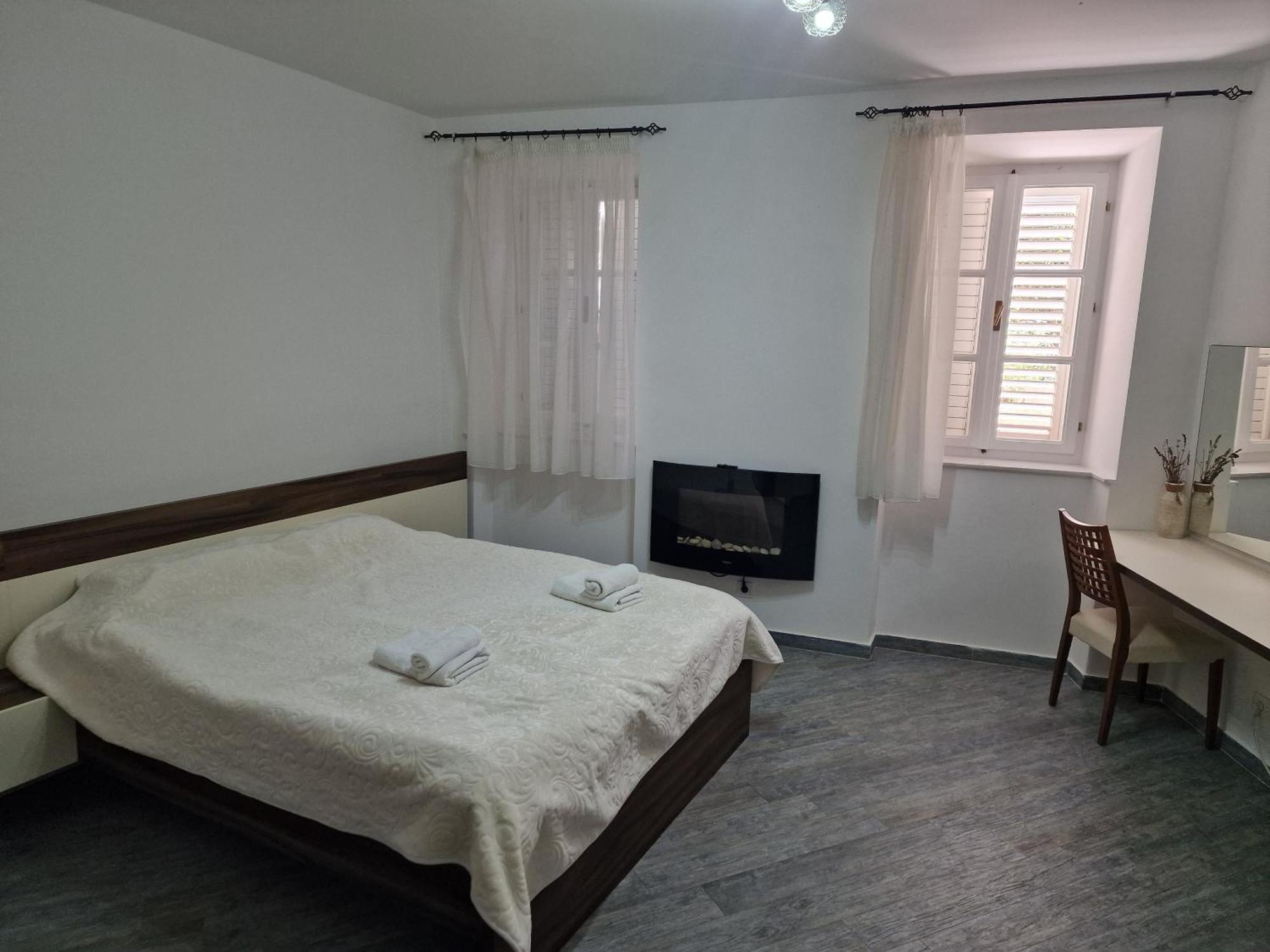 Rooms Dana Old Town บุดวา ภายนอก รูปภาพ