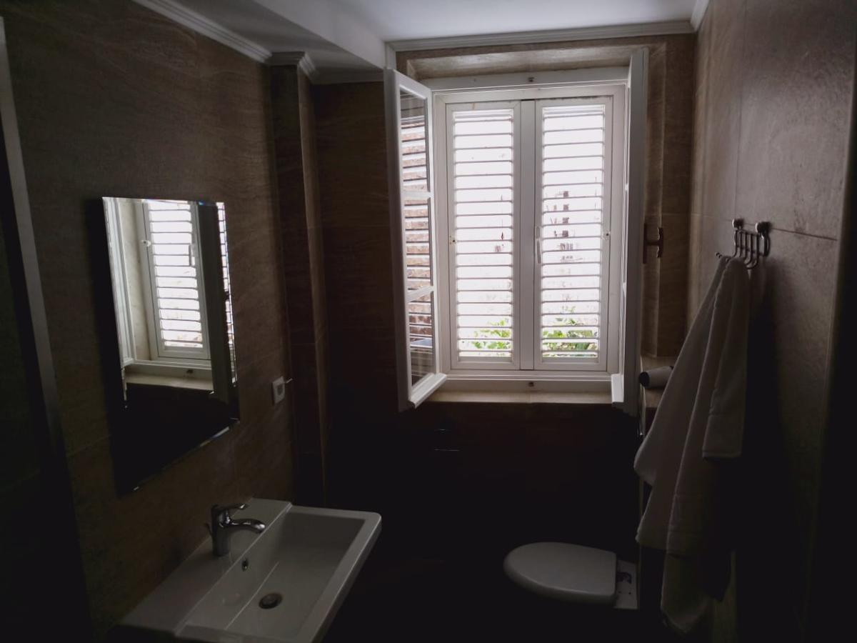 Rooms Dana Old Town บุดวา ภายนอก รูปภาพ